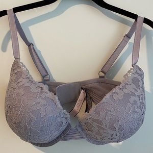 (NWT) Victoria’s Secret Very Sexy Push-Up Bra in Lavender, 34DDD